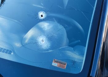 Homem é alvo de atentado a tiros ao sair de casa em Campo Grande