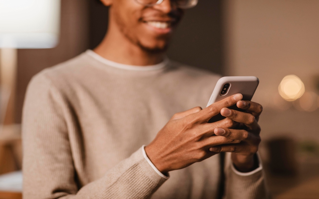 Redes sociais e trabalho: quando um post pode virar problema no emprego