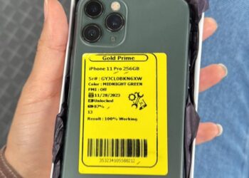 Polêmica em concurso da Rota Bioceânica: promessa de Nelsinho era iPhone novo, mas aluna recebeu aparelho usado Polêmica em concurso da Rota Bioceânica: promessa de Nelsinho era iPhone novo, mas aluna recebeu aparelho usado