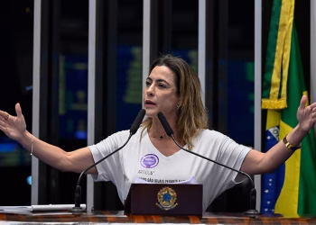 Soraya Thronicke aciona PGR após falas consideradas misóginas em podcast Soraya Thronicke aciona PGR após falas consideradas misóginas em podcast