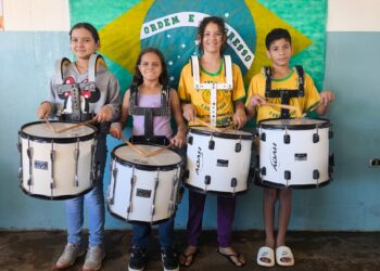 Vídeo: Com emoção e muito ritmo, banda da ACA estreia levando 35 crianças para representar Campo Grande Vídeo: Com emoção e muito ritmo, banda da ACA estreia levando 35 crianças para representar Campo Grande