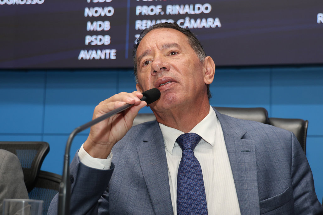 Gerson Claro destaca avanço com licitação para recapeamento da MS-162