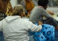 Última noite do Inverno Acolhedor atende 75 pessoas