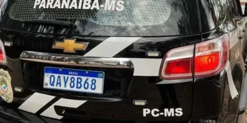 Ataque a tiros dentro de casa termina com mãe e filho mortos