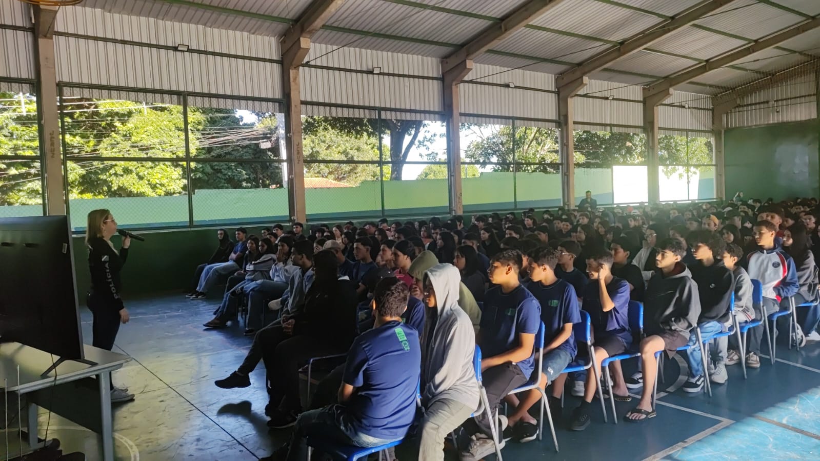 Polícia orienta estudantes sobre bullying e uso seguro das redes