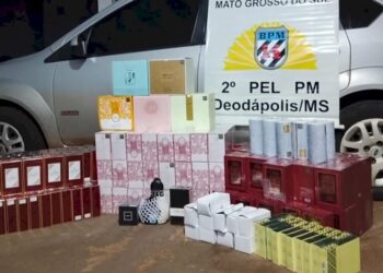 Crime “cheiroso”: polícia apreende carga de perfumes avaliada em mais de R$ 100 mil Crime “cheiroso”: polícia apreende carga de perfumes avaliada em mais de R$ 100 mil
