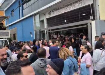 Paralisação de professores fecha escolas da rede municipal em Campo Grande