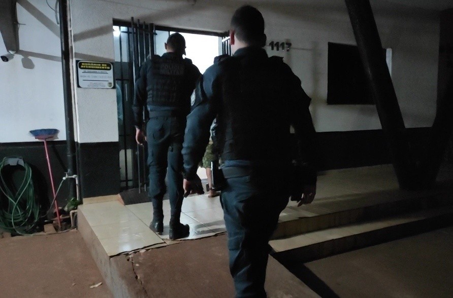 Suspeitos de tentativa de dupla execução são presos com droga e dinheiro