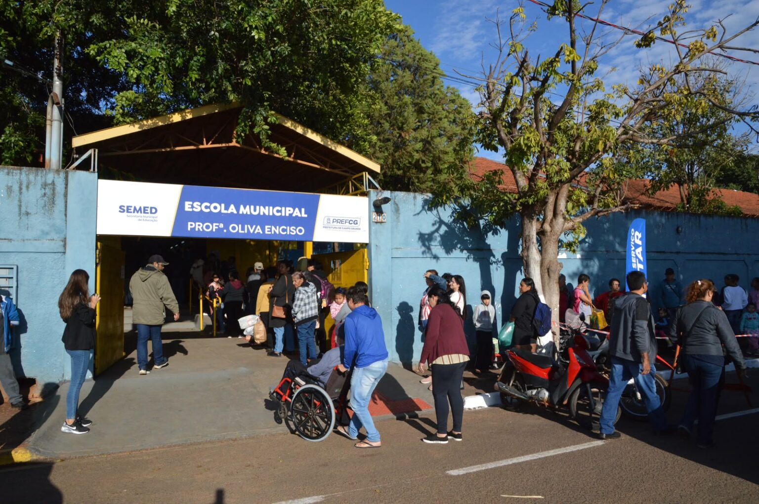 Mutirão oferece mais de 300 serviços gratuitos e facilita acesso da população