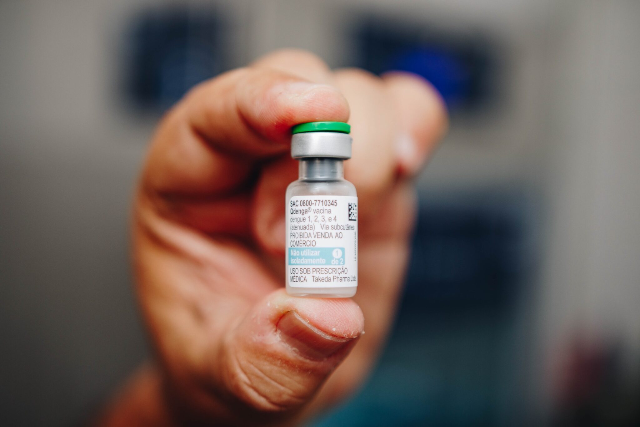 Sesau reforça segurança da vacina da dengue e alerta para riscos de “fake news”