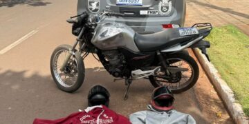 Moto e roupas usadas em execução de empresário são apreendidas em casa na Capital