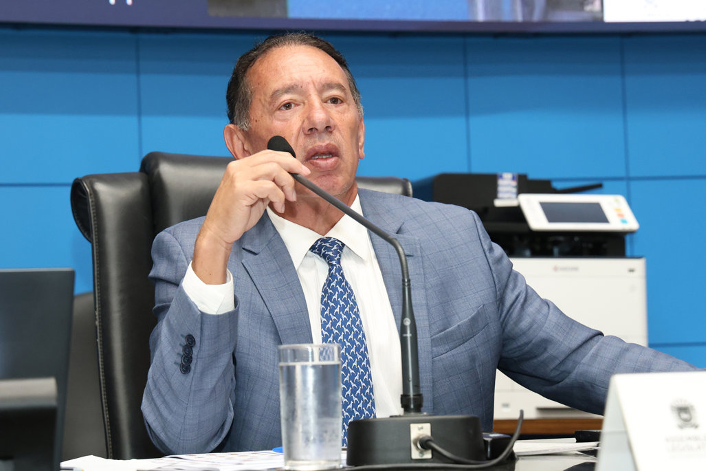 Gerson propõe exame toxicológico gratuito para ampliar acesso à primeira CNH