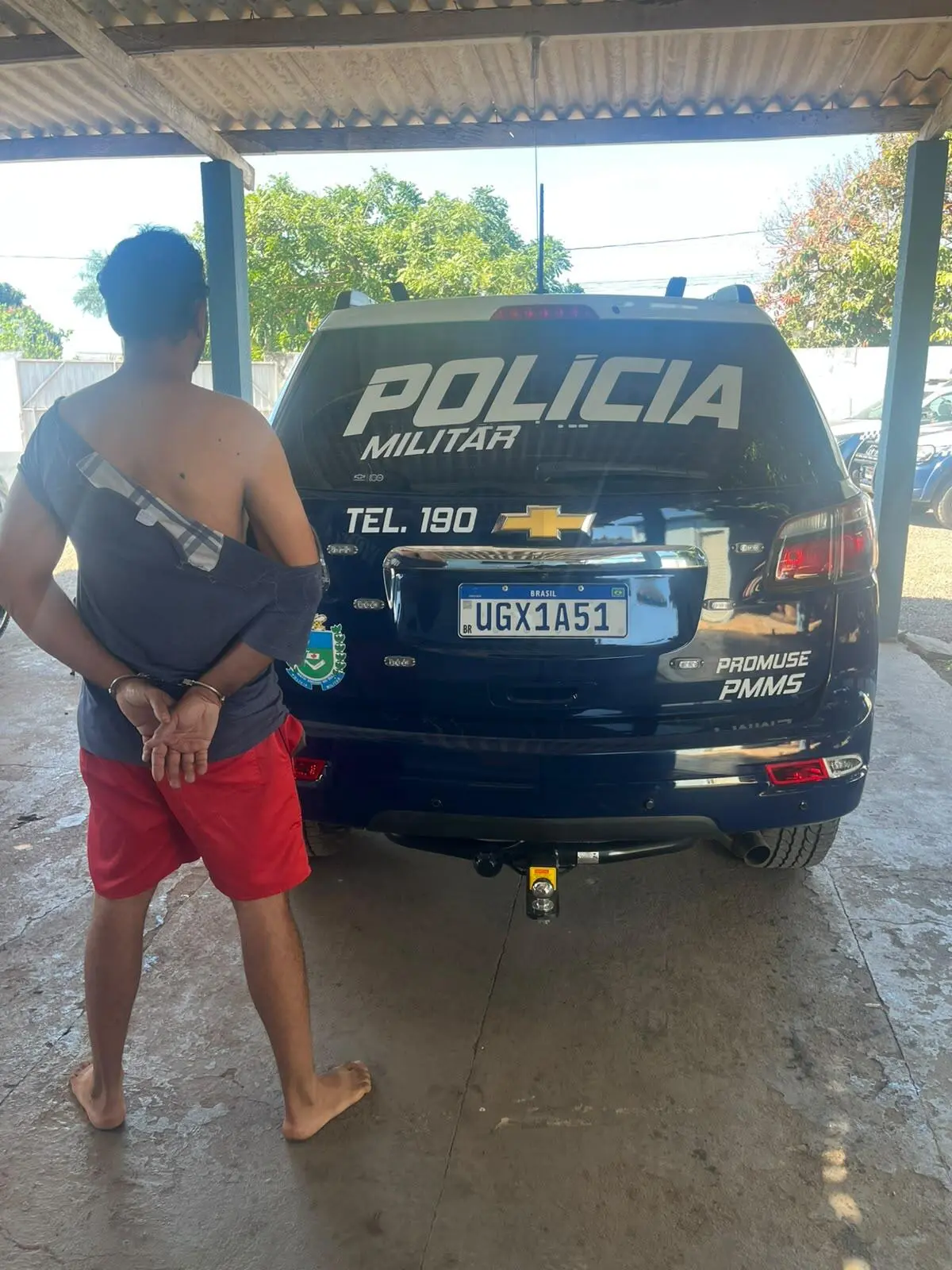 Violência após término: homem é preso por agredir companheira e deixar mulher desacordada