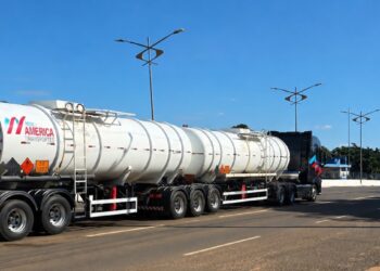 Agetran regulamenta circulação de caminhões na Capital Agetran regulamenta circulação de caminhões na Capital