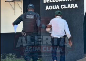 Discussão durante café da manhã termina com idoso ferido por canivete em residência