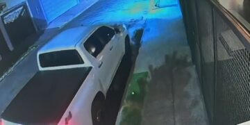 Caminhonete é furtada durante a madrugada e moradores buscam imagens de câmeras