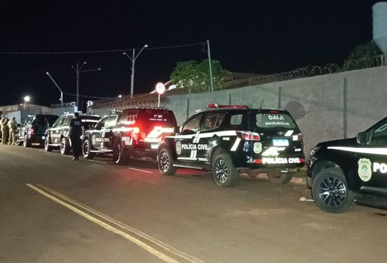 Operação contra facção mobiliza helicópteros e cumpre mandados no interior de MS