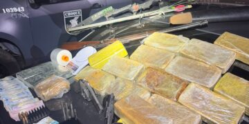 Choque prende suspeito e apreende arsenal com drogas em Campo Grande