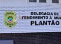 Mulher denuncia 16 anos de agressões e companheiro é preso Mulher denuncia 16 anos de agressões e companheiro é preso