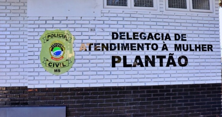 Mulher denuncia 16 anos de agressões e companheiro é preso
