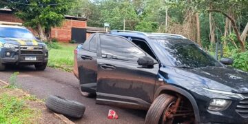 Jovem é preso com carga de maconha após perseguição da PRD