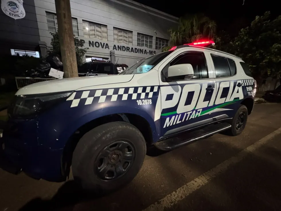 Motorista é preso por embriaguez ao volante após dirigir em alta velocidade