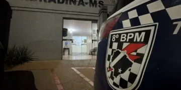 Foragido tenta viajar com nome do irmão, mas é descoberto durante abordagem