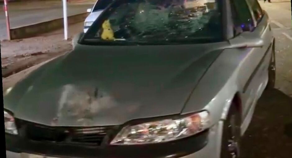 Batida entre moto e carro deixa motociclista ferido no início da noite