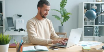 Apartamento menor ou mais prático? O que avaliar antes de escolher um imóvel