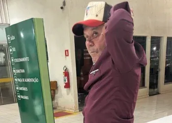 Acusado de feminicídio deixa prisão e aguardará júri em liberdade Acusado de feminicídio deixa prisão e aguardará júri em liberdade