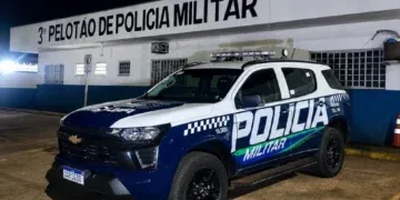 Abordagem da PM por perturbação do sossego termina com prisão de foragido