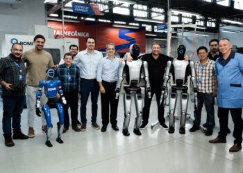 Senai recebe robôs humanoides inéditos na América Latina