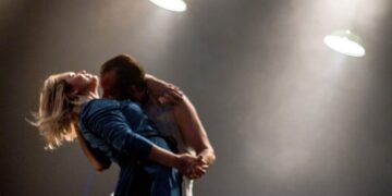 Teatro Prosa sedia espetáculo gratuito sobre drama familiar