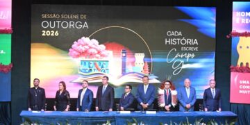 João César Mattogrosso representa ALEMS em homenagem aos 127 anos de Campo Grande