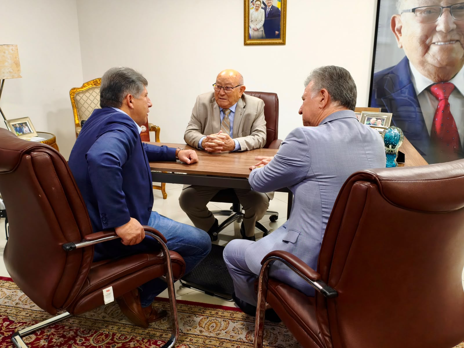 Lidio Lopes se reúne com lideranças da Assembleia de Deus em visita a templo sede em SP
