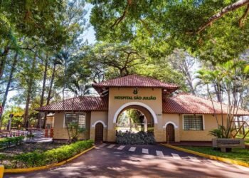 Coronel David destaca investimentos ao celebrar 85 anos do Hospital São Julião Coronel David destaca investimentos ao celebrar 85 anos do Hospital São Julião