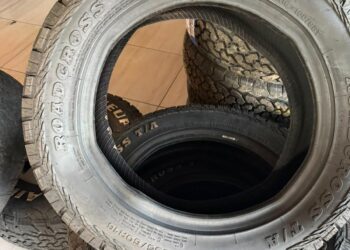 Operação da PF apreende cerca de 200 pneus e caixas de cigarros em Campo Grande Operação da PF apreende cerca de 200 pneus e caixas de cigarros em Campo Grande