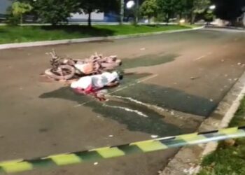 Motociclista de 33 anos morre após bater contra muro na Avenida Fábio Zahran Motociclista de 33 anos morre após bater contra muro na Avenida Fábio Zahran