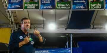 Fecha a conta e passa a régua: Prefeitos de MS se unem a reeleição de  Riedel