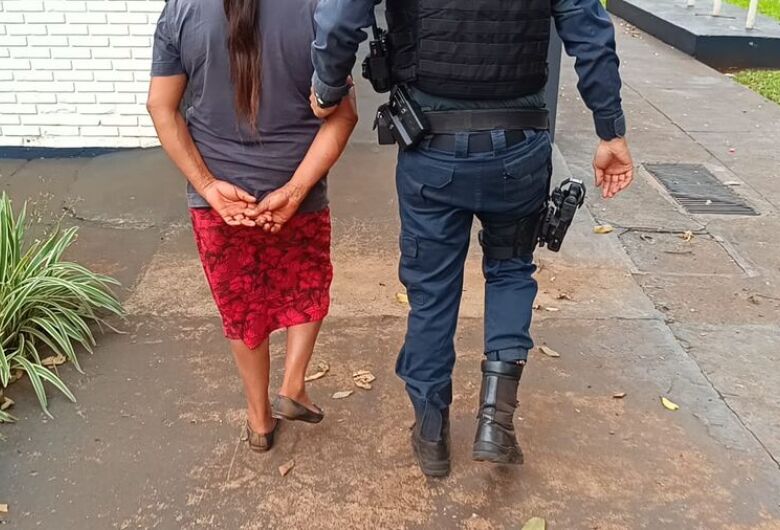 Suspeita de feminicídio diz que planejava crime há um ano em Dourados