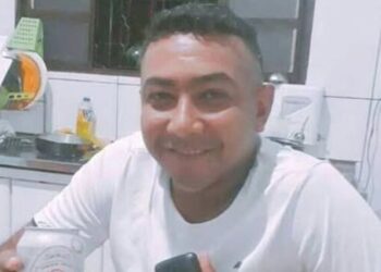 Ex-militar baleado na cabeça após ser confundido com o irmão morre no hospital Ex-militar baleado na cabeça após ser confundido com o irmão morre no hospital