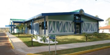 Hospital São Julião recebe prefeito italiano em programação que celebra parceria de mais de 50 anos