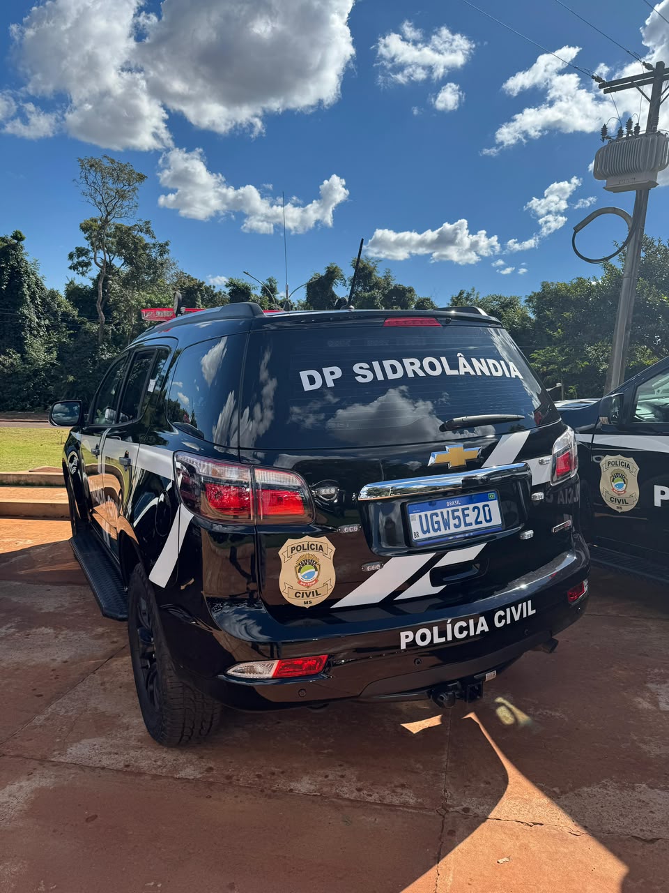 Dupla é detida após homem ser baleado em possível disputa entre grupos criminosos