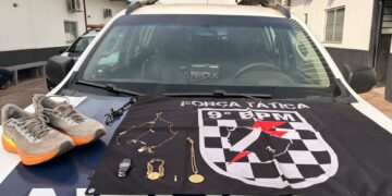 Homem é preso após furto de joias durante a madrugada