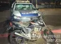 Fuga de moto termina em queda e prisão após perseguição Fuga de moto termina em queda e prisão após perseguição
