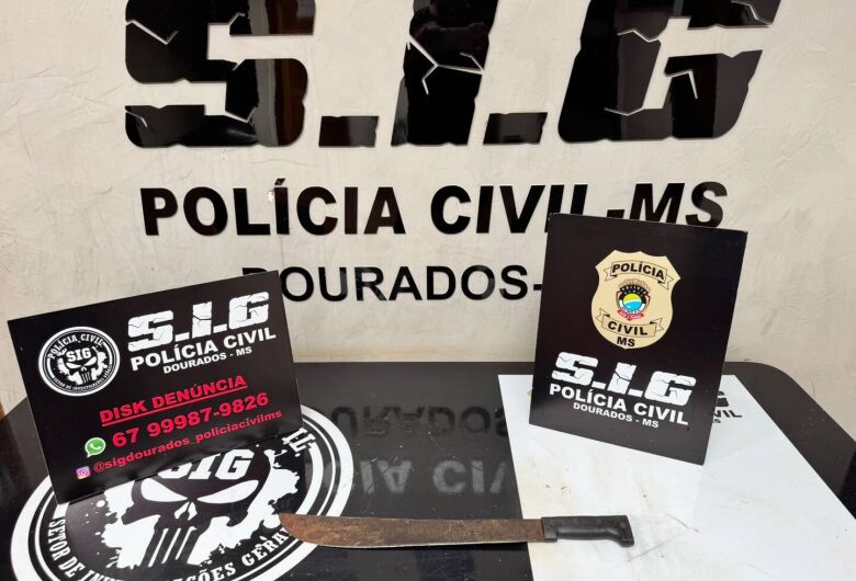 Adolescente confessa ataque e mostra onde escondeu facão usado no crime