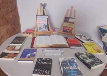Biblioteca Pública Municipal será reaberta na Esplanada Biblioteca Pública Municipal será reaberta na Esplanada