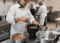 Bolo de 800 quilos terá cuidados especiais antes de ser distribuído em Campo Grande Bolo de 800 quilos terá cuidados especiais antes de ser distribuído em Campo Grande