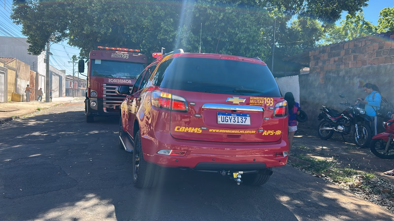 Criança de 6 anos brinca com fogo e provoca incêndio em casa em Campo Grande