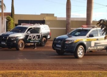 Homem morre após disparar contra equipe da PM durante cumprimento de mandado